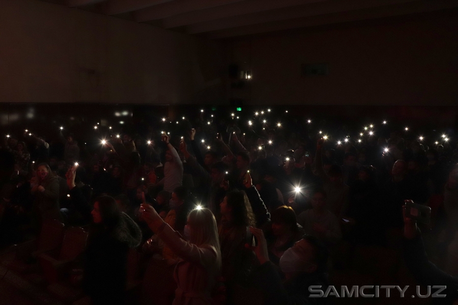 В Самарканде состоялся концерт ташкентской группы ЭЛЕКТРООКО