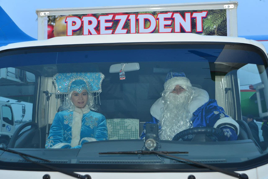 В Самарканд были доставлены Президентские подарки