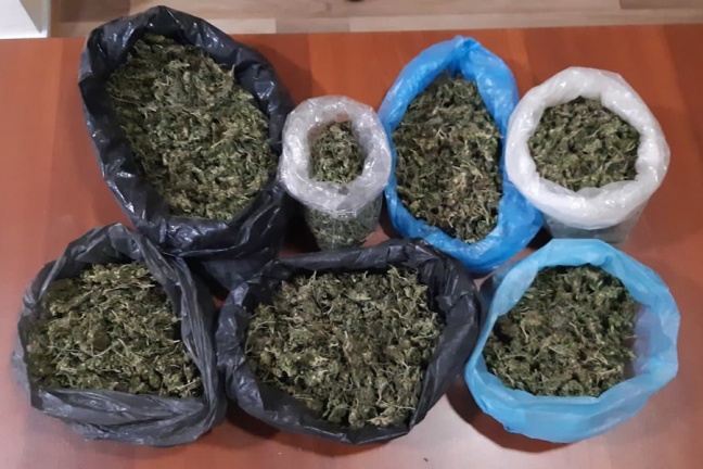 В Самаркандской области пресечена попытка продажи более 1 кг марихуаны